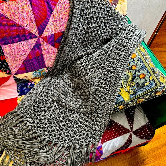 Long knitted scarf / hand made / wool blanket scarf - Picture 1 of 12